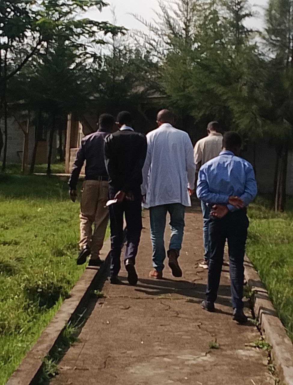 photo_2025-04-23_19-52-55